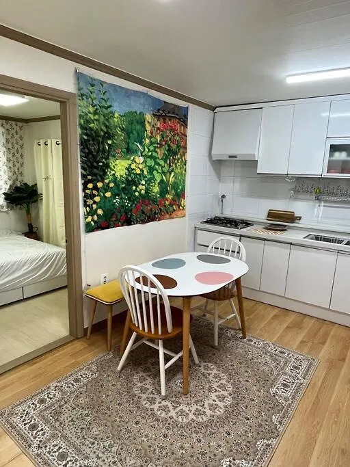 Stay Envy Seoul Apartment